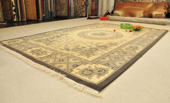 南昌保洁公司分享秋季地毯保养清洁小知识