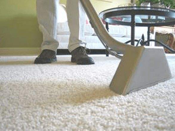 南昌保洁公司分享地毯复原性清洁保养技巧